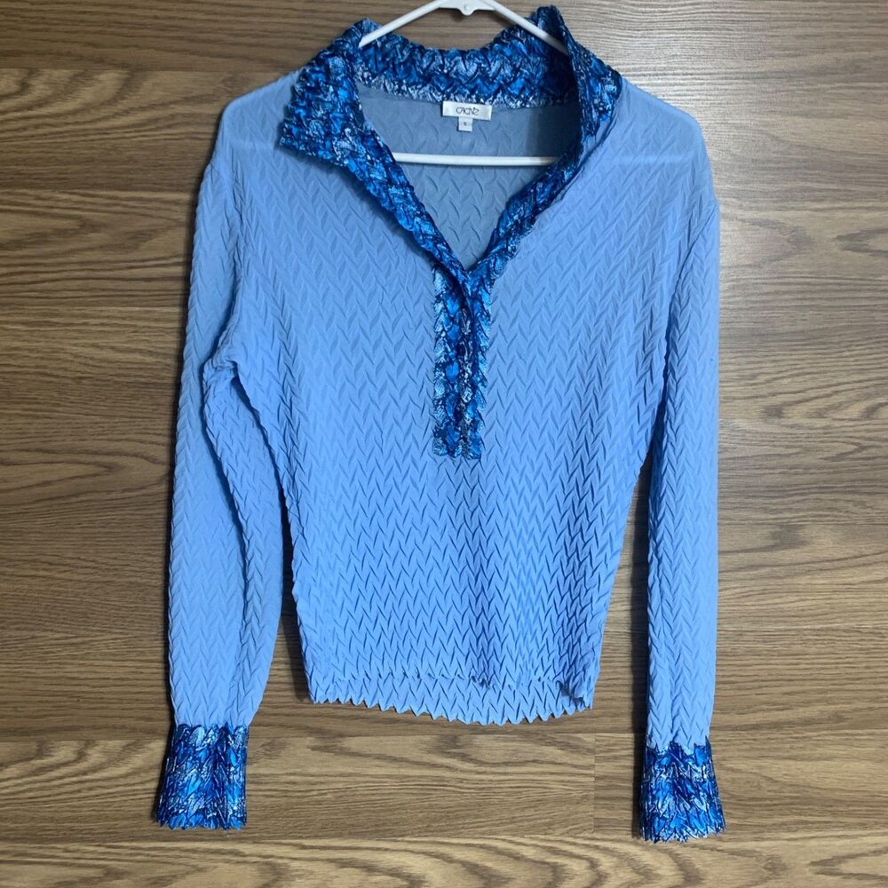 Vintage Caché Blue Crinkle Long Sleeve V-Neck Top Y2K Stretch Size S